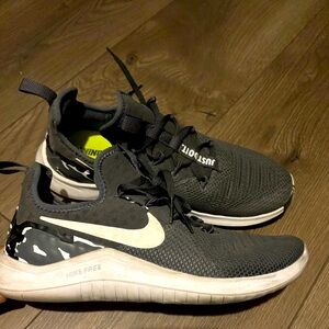 RARE Nike Free Running Training 8 Camo Shoes For Women in Grey